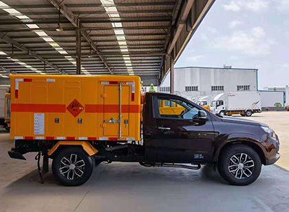 商洛爆破器材运输车